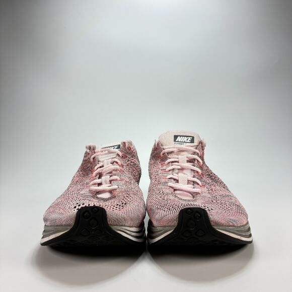 Nike Flyknit Racer Pink Gray Lightweight Running Shoe 526628-604 Men's Size 9.5 - Picture 2 of 11